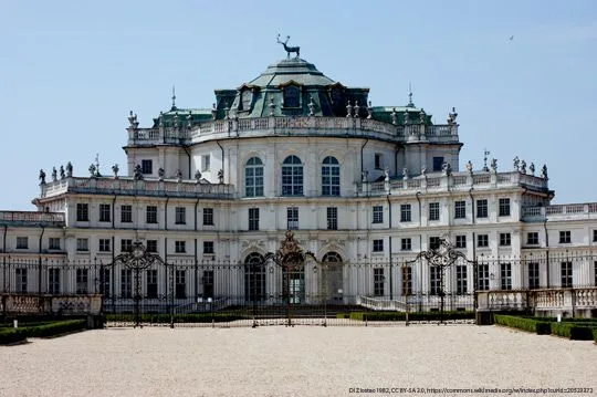 팔라치나 디 카치아(Palazzina di Caccia) – 스투피니기(Stupinigi)